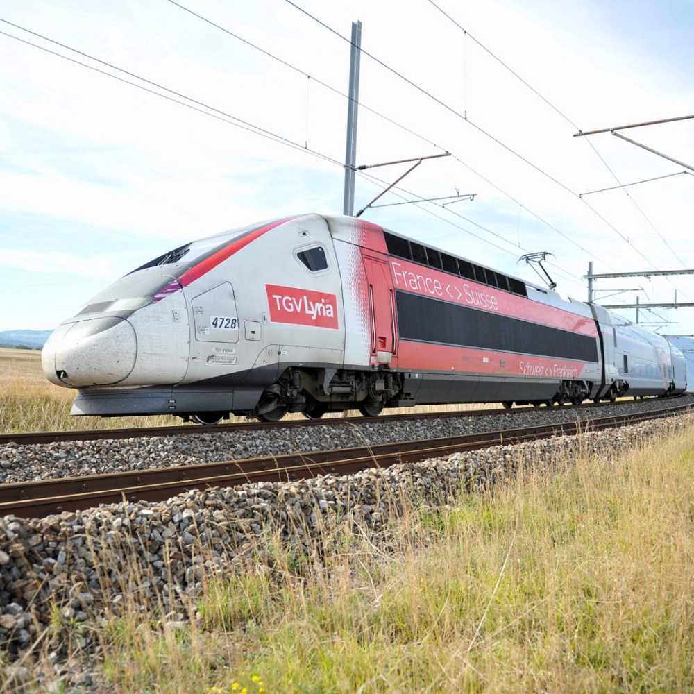TGV Lyria